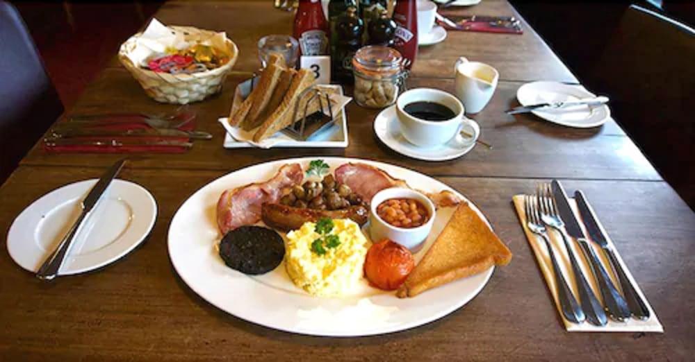 ستالهام Wayford Bridge Inn Hotel المظهر الخارجي الصورة
