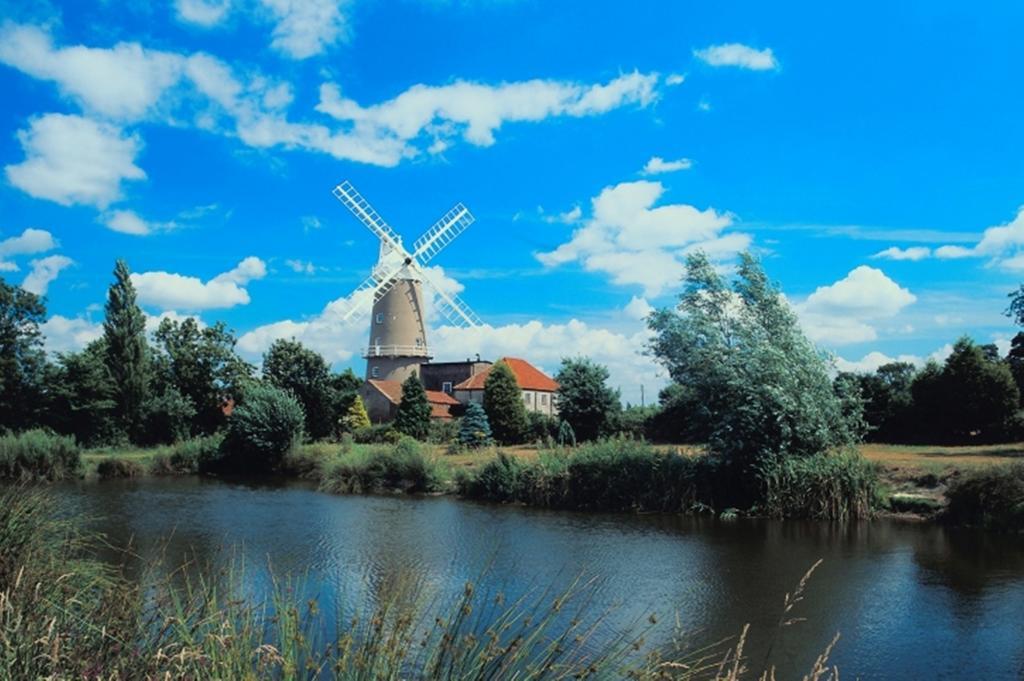 ستالهام Wayford Bridge Inn Hotel وسائل الراحة الصورة