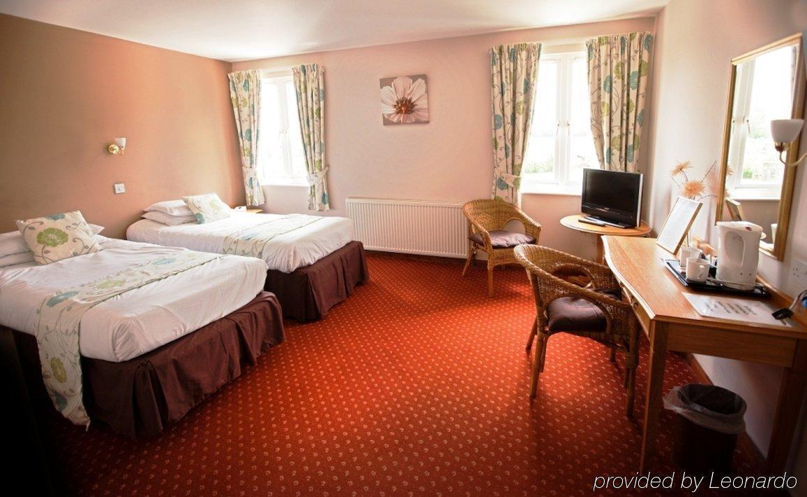 ستالهام Wayford Bridge Inn Hotel الغرفة الصورة